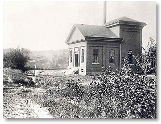 The old pumphouse over by Lowe's Brook